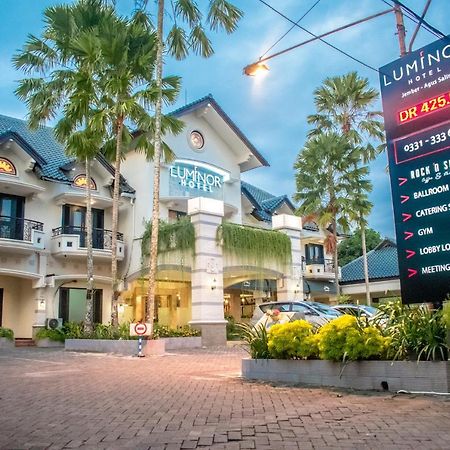 Luminor Hotel Jember By Wh Exterior foto
